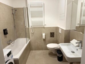 Bathroom - City Vienna Hirsch Apartment  (Vienna)