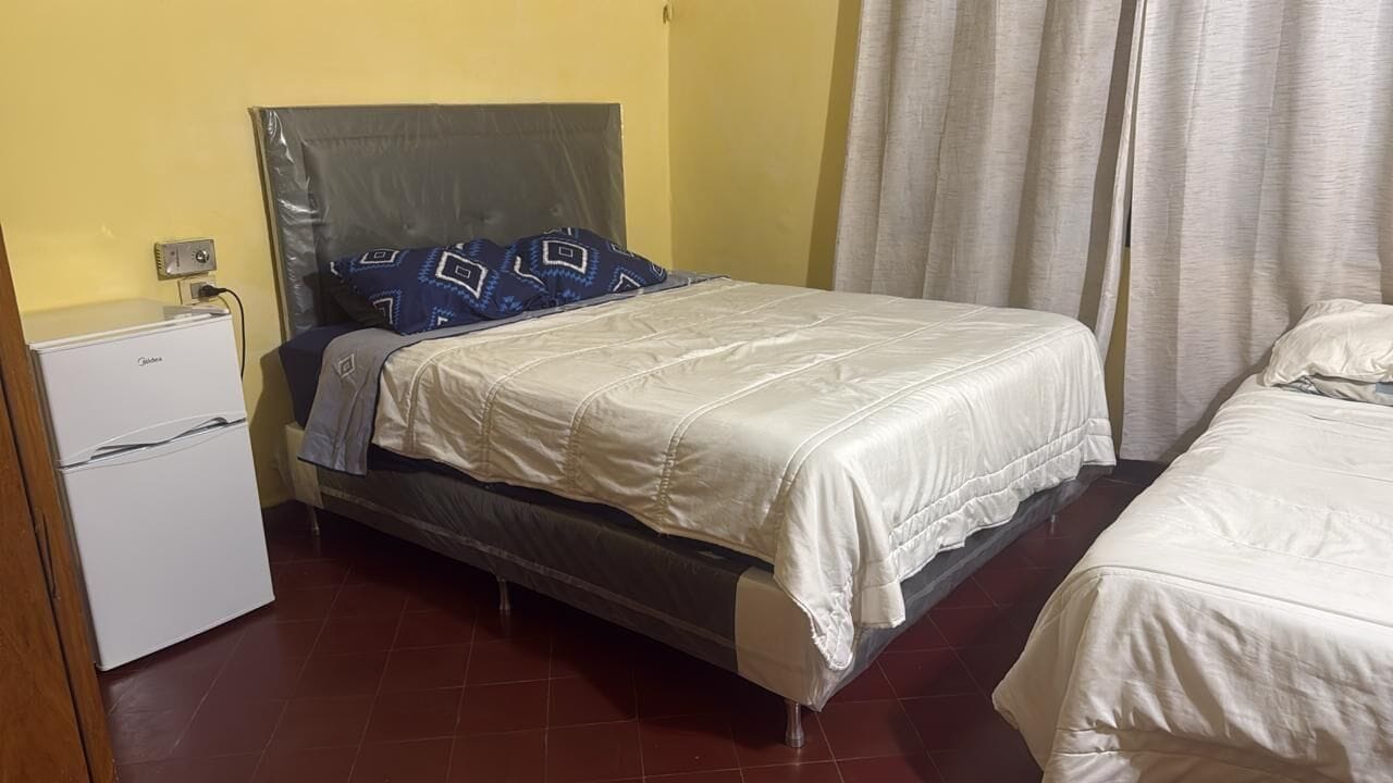 Desk, laptop workspace, iron/ironing board, free WiFi