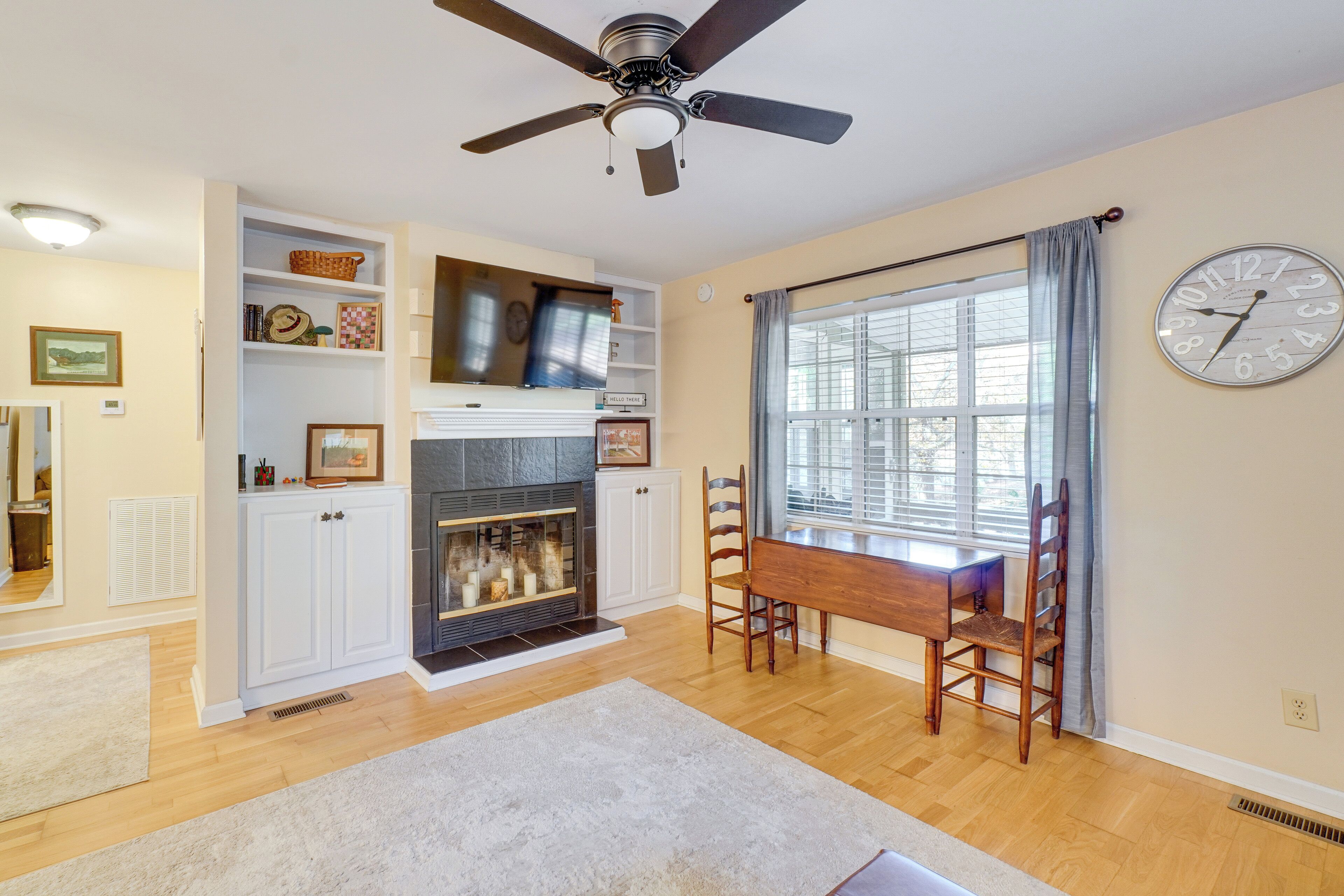 Rumah (2 Bedrooms) | Interior