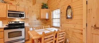 Cabin Along Rough River! Views, Fire Pit & Grill