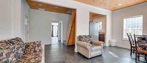 Nhà (2 Bedrooms) | Nội thất