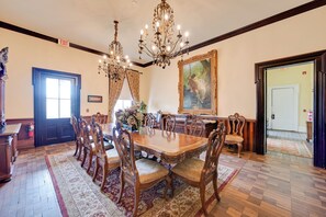 House (Multiple Bedrooms) | Interior