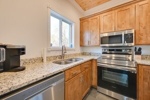 Casa (2 Bedrooms) | Interior