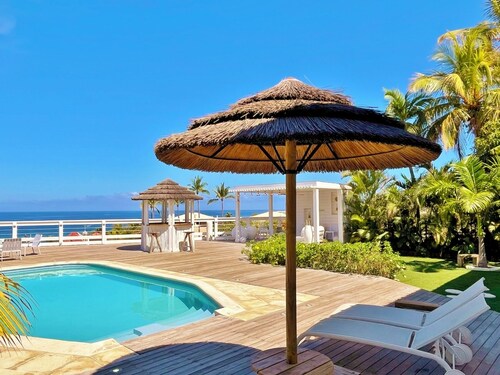 *VENUS VILLA* - pool and sea view near the lagoon