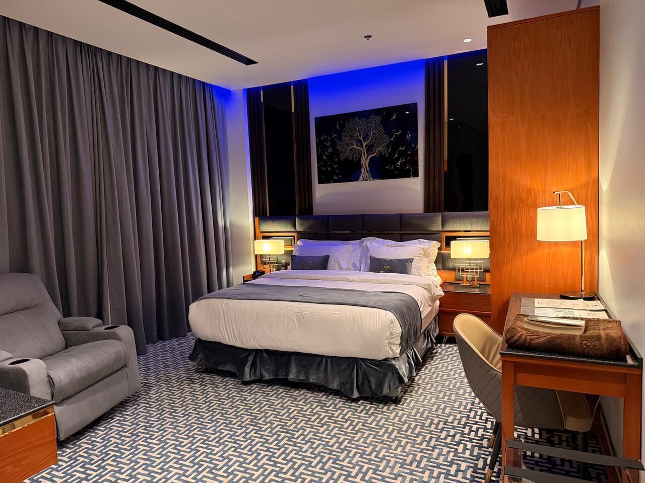 Suite Executive | Una cassaforte in camera, tende oscuranti, insonorizzazione