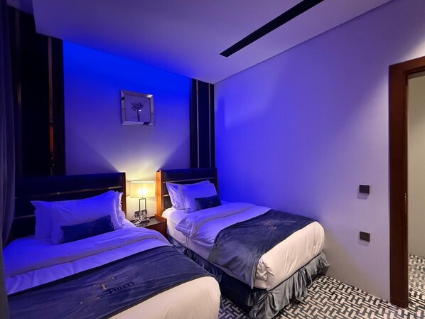 Executive Suite | In-room safe, blackout drapes, soundproofing, iron/ironing board - STwin Hotel (Abha)