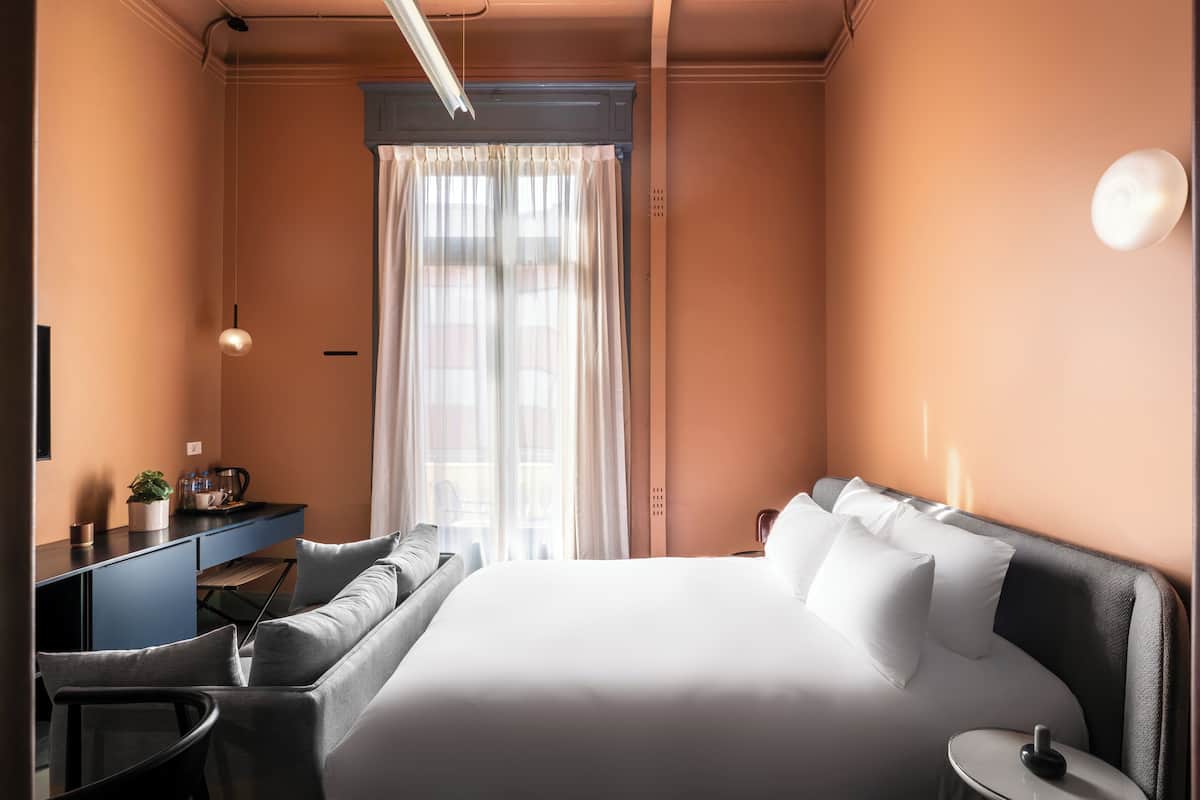 Studio, City View | Free WiFi, bed sheets