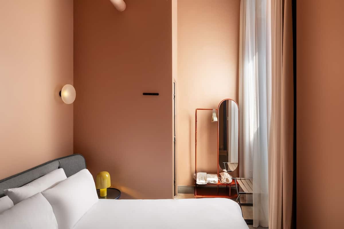 Apartment, City View | Free WiFi, bed sheets