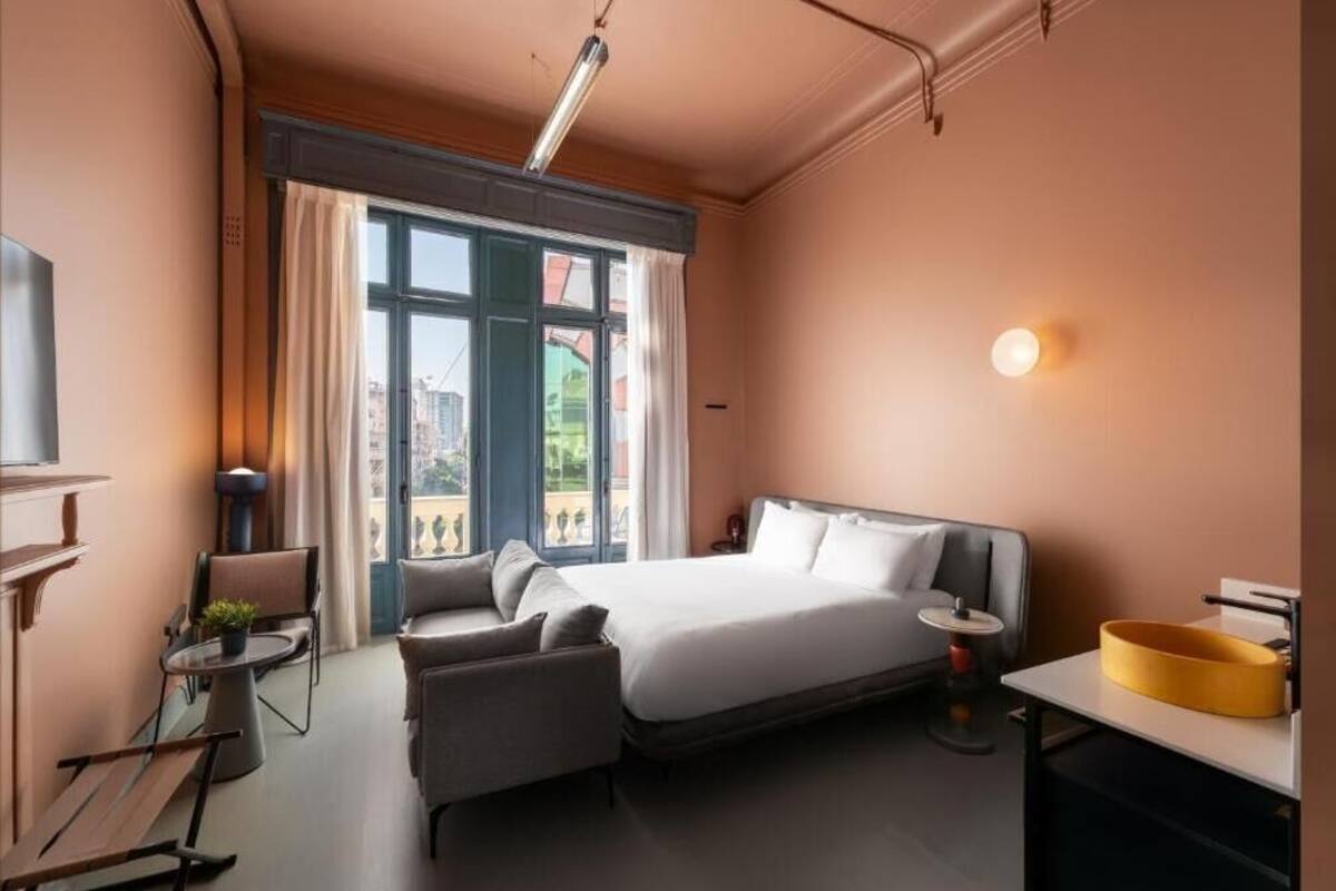 Studio Ekonomi | Wi-Fi gratis dan seprai linen
