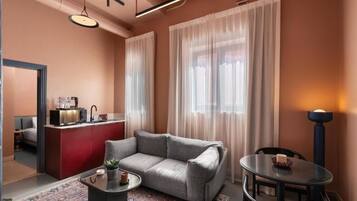 Economy Studio | Living area