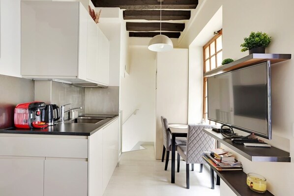 Private kitchen - Temple Marais (Paris)