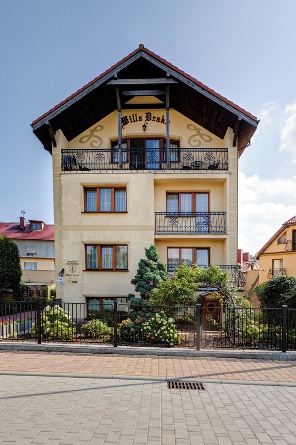 Overnatningsstedets facade
