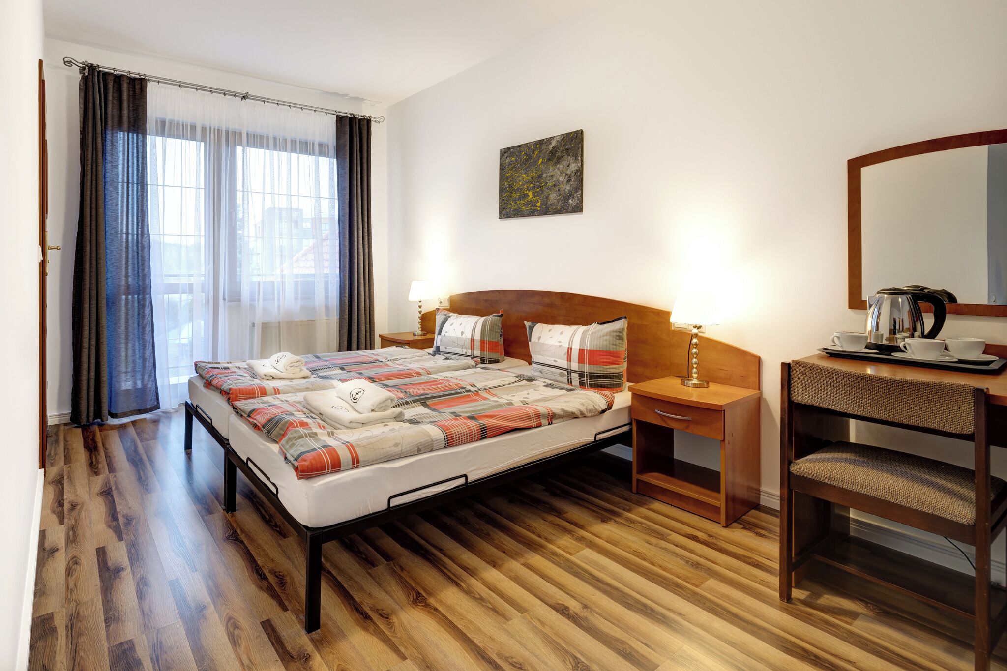 Comfort Double Room | Hypo-allergenic bedding, iron/ironing board, free WiFi