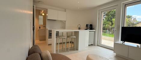 Appartement, cÎté jardin | Rideaux occultants, chambres insonorisées, fer et planche à repasser