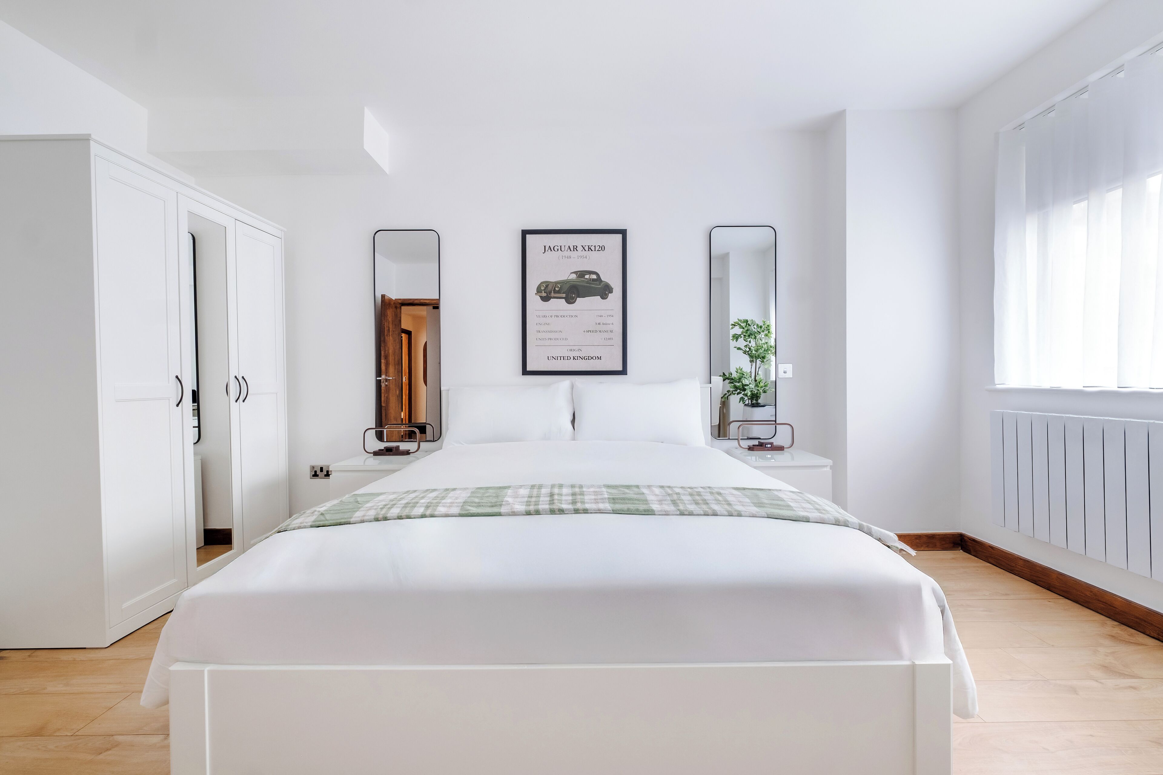 프리미엄 아파트, 침실 3개, 에어컨 | 이집트산 면 시트, 고급 침구, 메모리폼 침대, 각각 다른 스타일의 인테리어