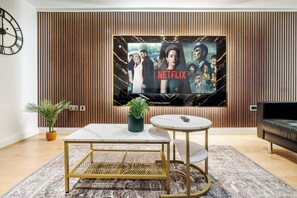 Executive Apartment, 2 Bedrooms, Air conditioning | Living room - Marble Arch Serviced Apartments (London)