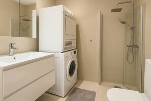 Apartment, 1 Bedroom, Smoking | Bathroom - Modern Central 4 Guests·comfortable Bed & Sofa Bed (Oslo)