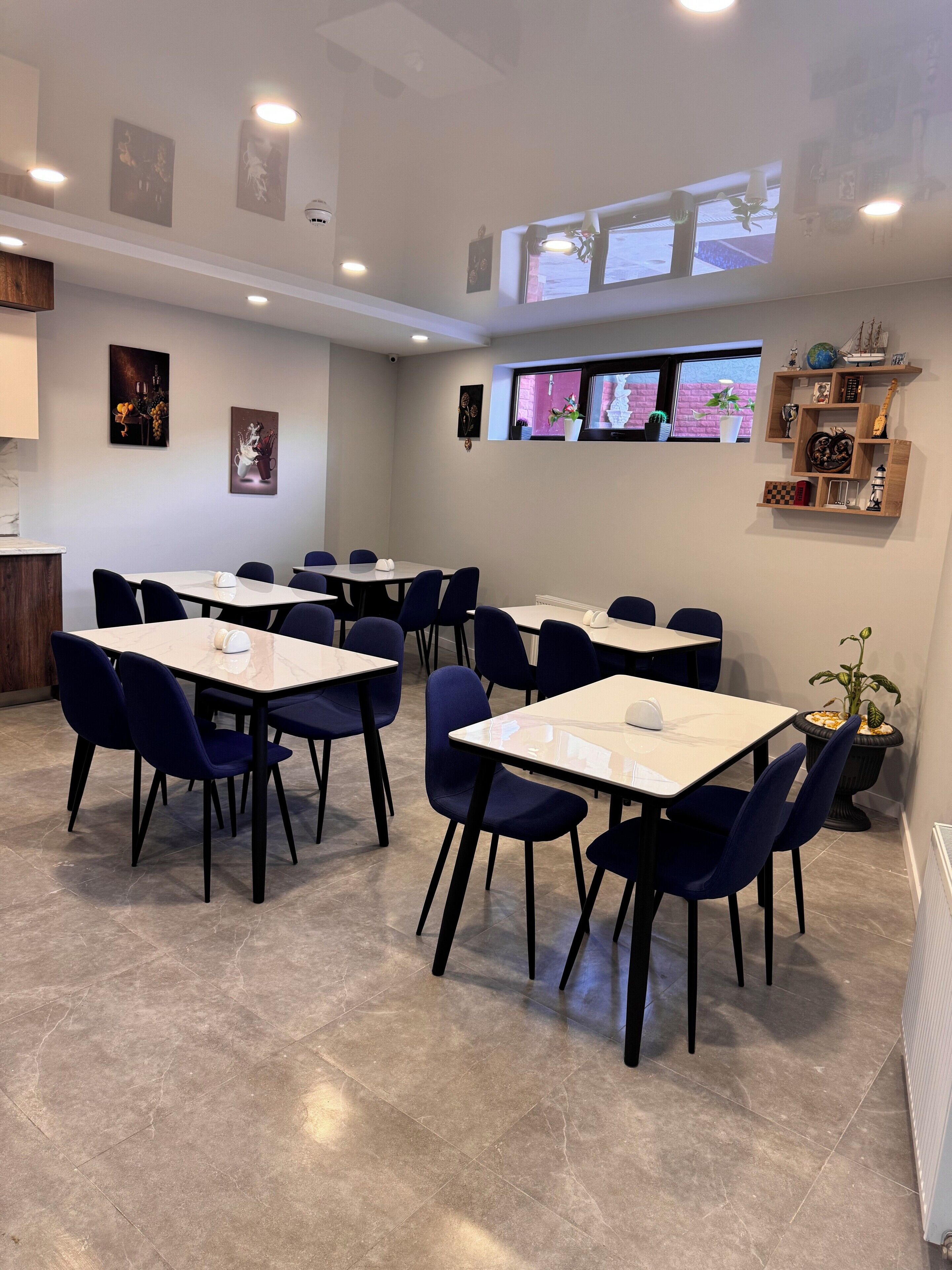 Daily buffet breakfast (USD 10 per person)