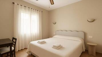 Habitación Deluxe | Escritorio, espacio para trabajar con un portátil, wifi gratis