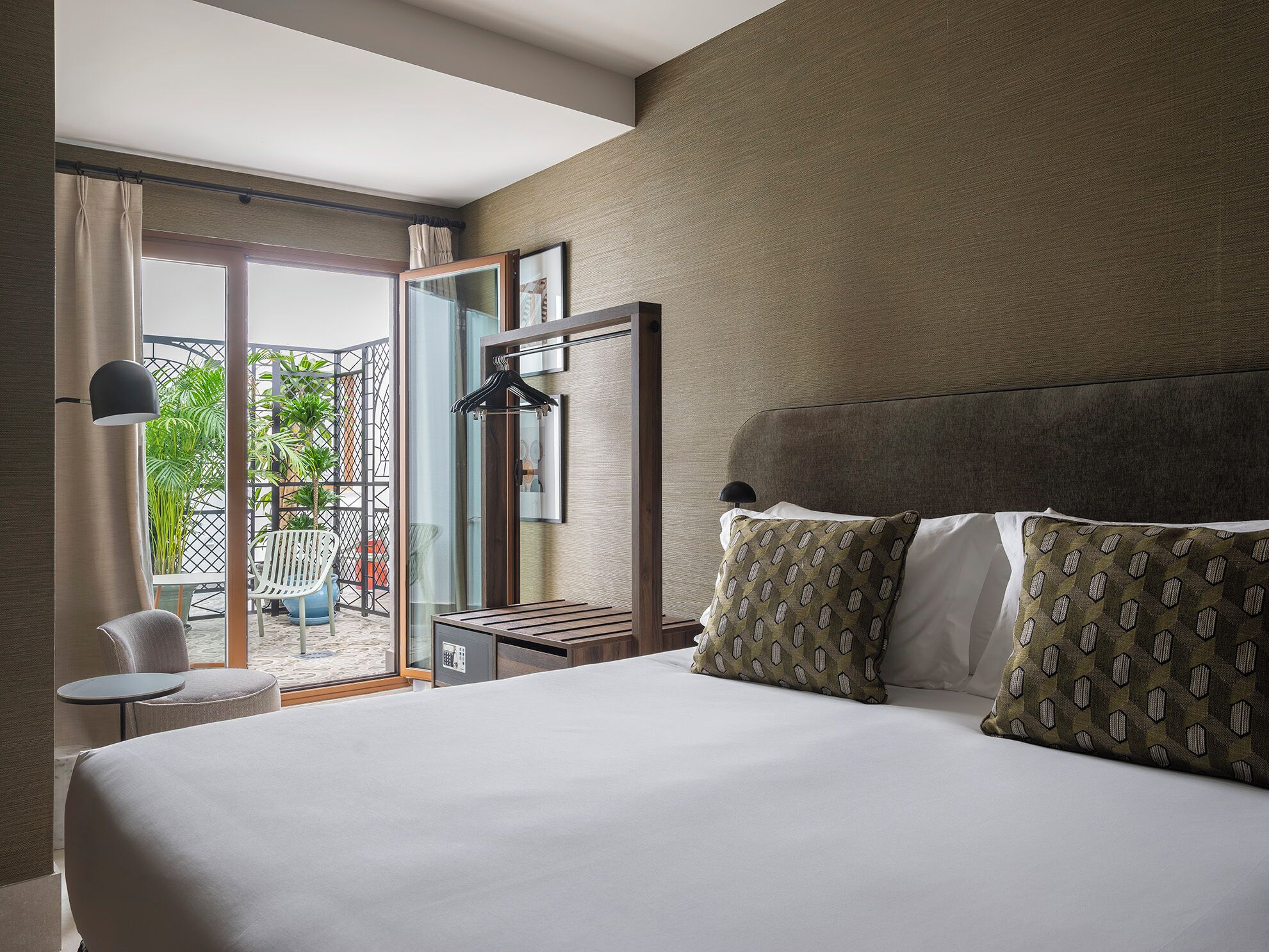Premium bedding, down duvets, in-room safe, laptop workspace