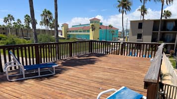 Apartment, 2 Bedrooms | Terrace/patio