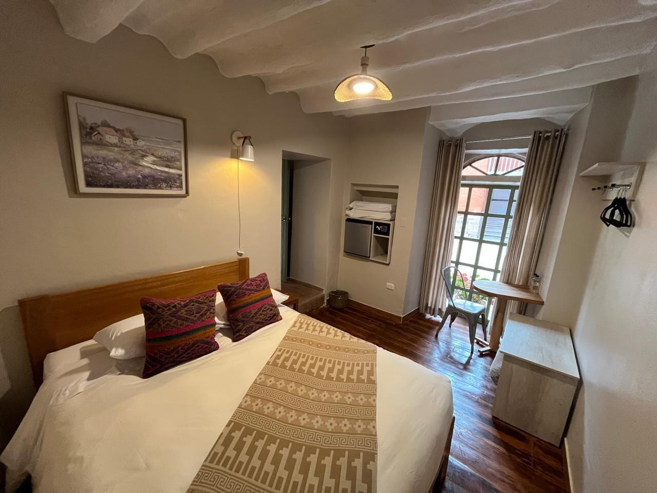 Chambre Double Standard, vue jardin | Coffres-forts dans les chambres, décoration personnalisée