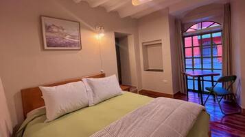 Caja de seguridad en la habitación, cortinas blackout y wifi gratis