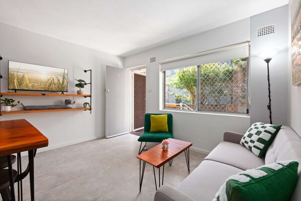 Apartment | Living area