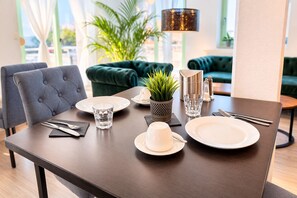 Breakfast area - The Business Loft (Wolfsburg)