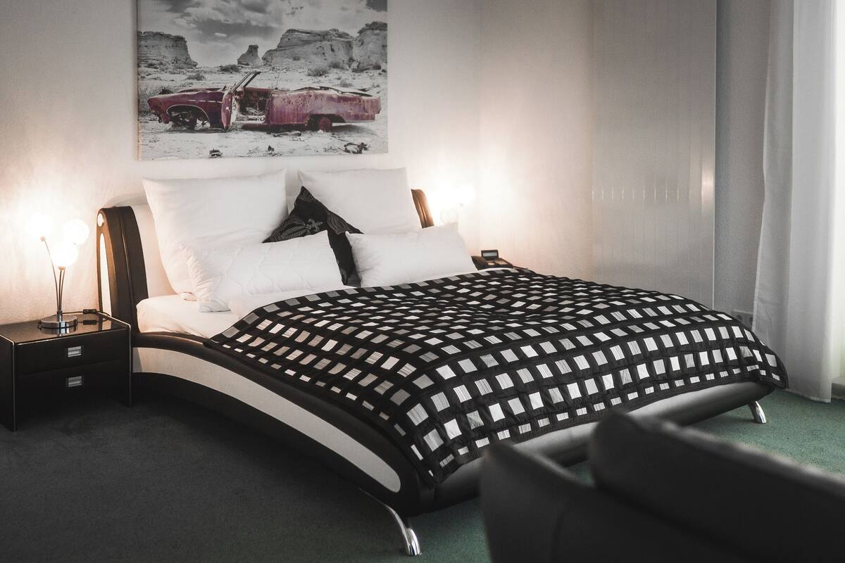 Departamento de lujo, vista al resort | Escritorio, cortinas blackout, insonorización y wifi gratis