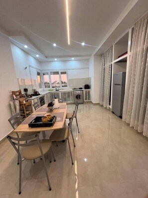 Dining - Magnificent first floor villa in Monastir with terrace 7 min from the airport (Monastir)