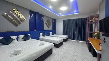 Family Room | Free WiFi