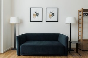 Soundproofing, free cots/infant beds, free WiFi, bed sheets - Whitlock16 - Luxe Aparthotel Montgomery Square Brussels (Brussels)