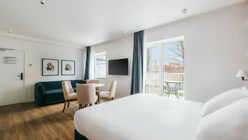 Monolocale Deluxe, 1 letto king con divano letto, angolo cottura | Wi-Fi gratuito, lenzuola