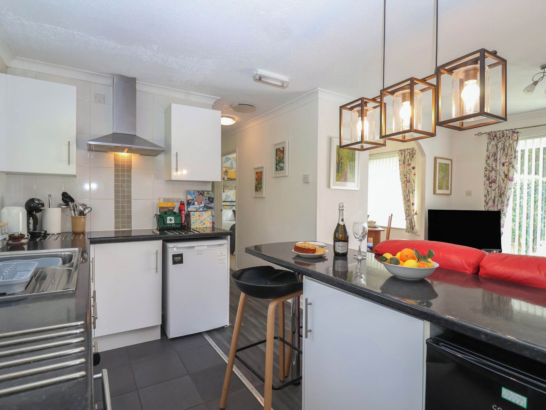 Cookware/dishes/utensils