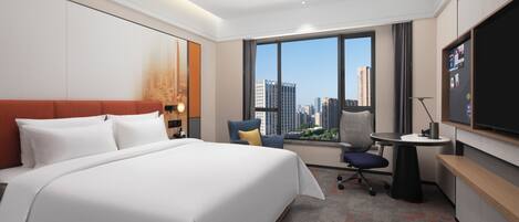 Comfort Double Room, 1 King Bed, Air conditioning, Mountain View | Desk, laptop workspace, blackout drapes, soundproofing