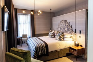 Superior Double Room | Desk, laptop workspace, blackout drapes, iron/ironing board - Hotel 1881 Archiestown (Archiestown)