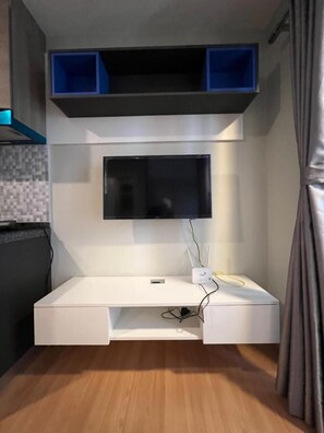 Apartment, 1 Bedroom, Accessible, Smoking | Bahagian dalam