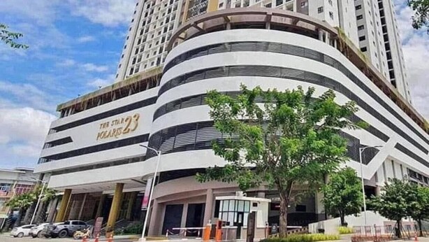 Ảnh chưa phân loại, 1 trong số 11 ảnh, nút