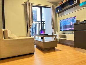 Apartment, 1 Schlafzimmer, Raucher, Balkon | Wohnzimmer