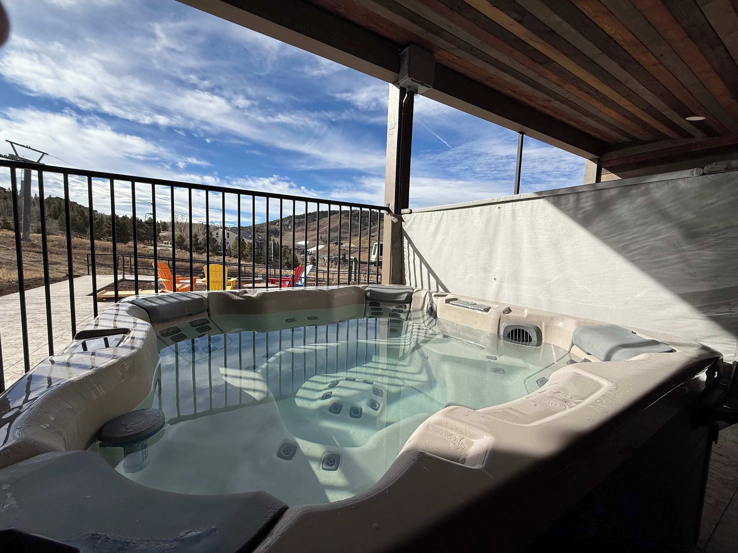 Tina de hidromasaje al aire libre