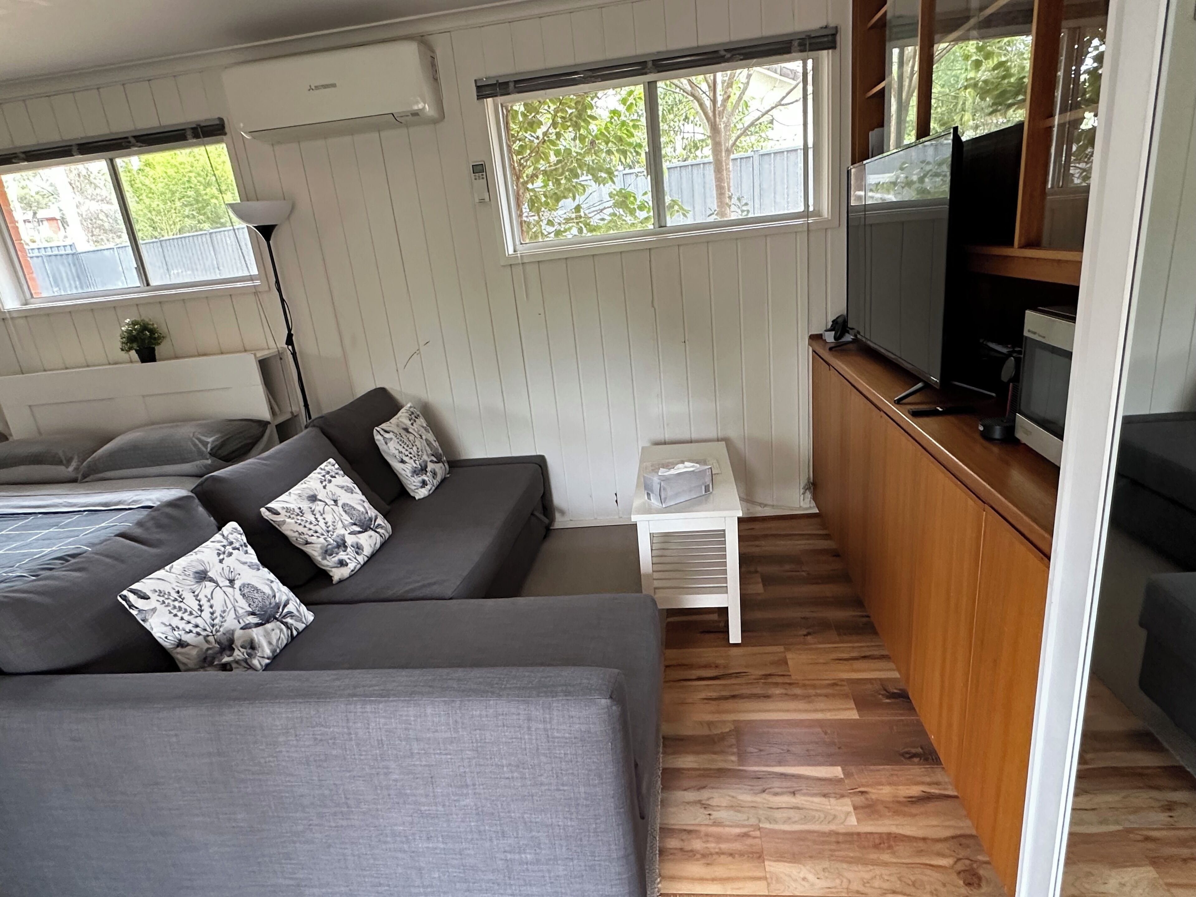 Room, 1 Bedroom, Accessible, Terrace | Living room