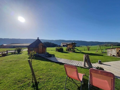 MAGNIFICENT GITE CHALET 4* -SPECIAL CHRISTMAS DISCOUNT - UP FOR GRABS - SLEEPS 11