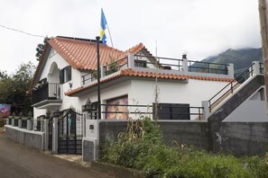 Room, 1 Bedroom, Smoking, Balcony | Exterior