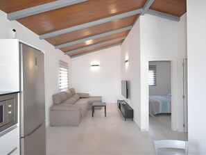 Interior - Encantador Chalet con Piscina (Conil de la Frontera)