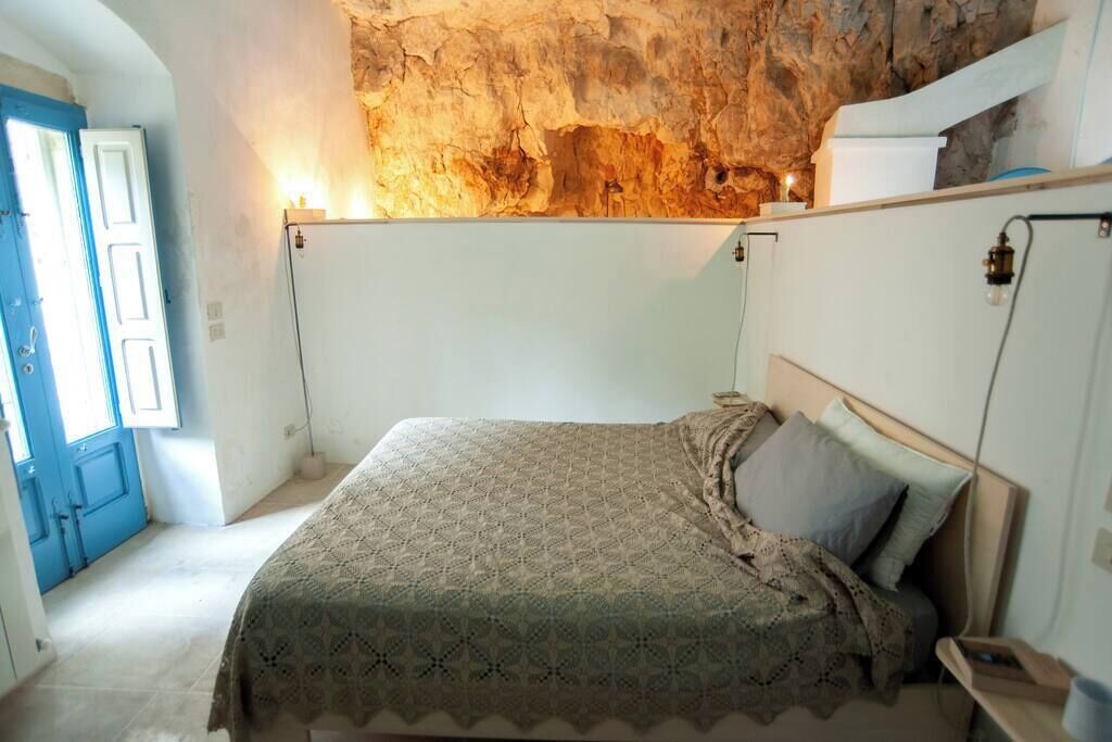 1 camera, Wi-Fi, lenzuola