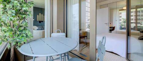 1 bedroom, iron/ironing board, WiFi