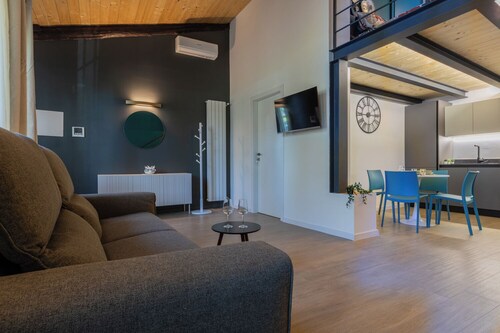 Corso Sicilia Design Home by Wonderful Italy 