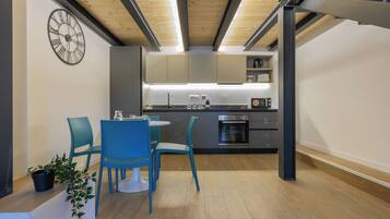 Basic Apartment | Private kitchen