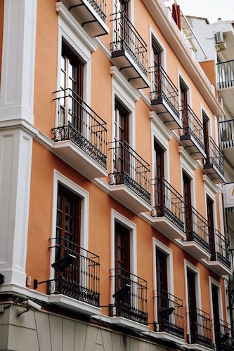 Honest Hotel Granada